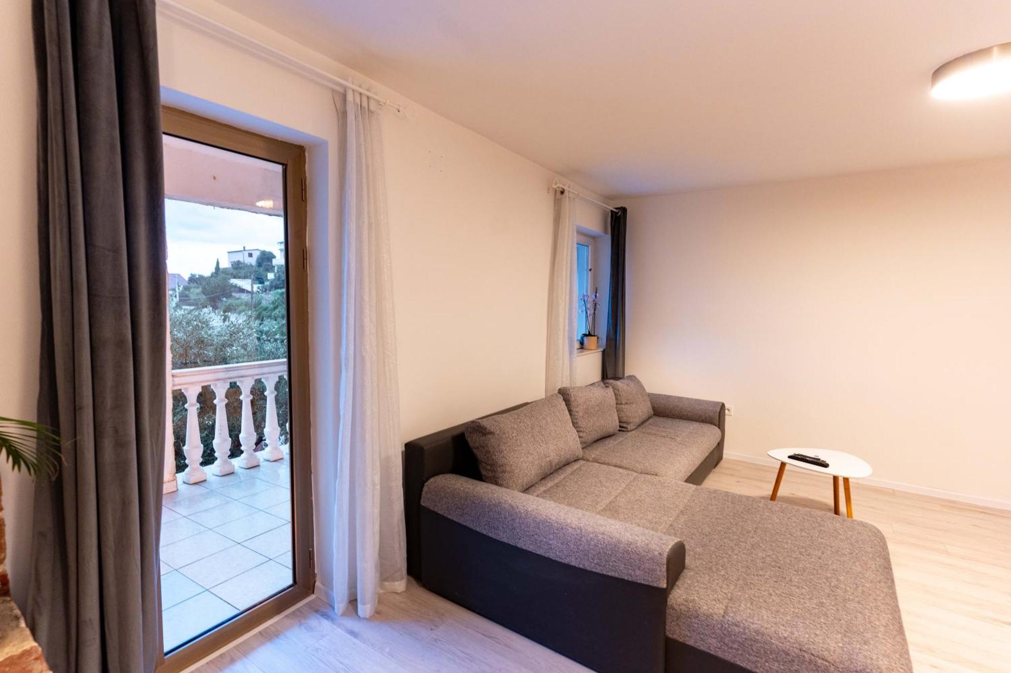 Grguric Apartments Palit Extérieur photo